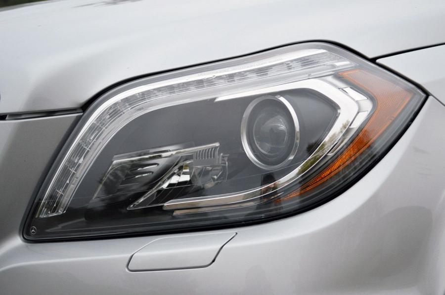  Mercedes-Benz GL550 2013 года  (фото 3 из 47)